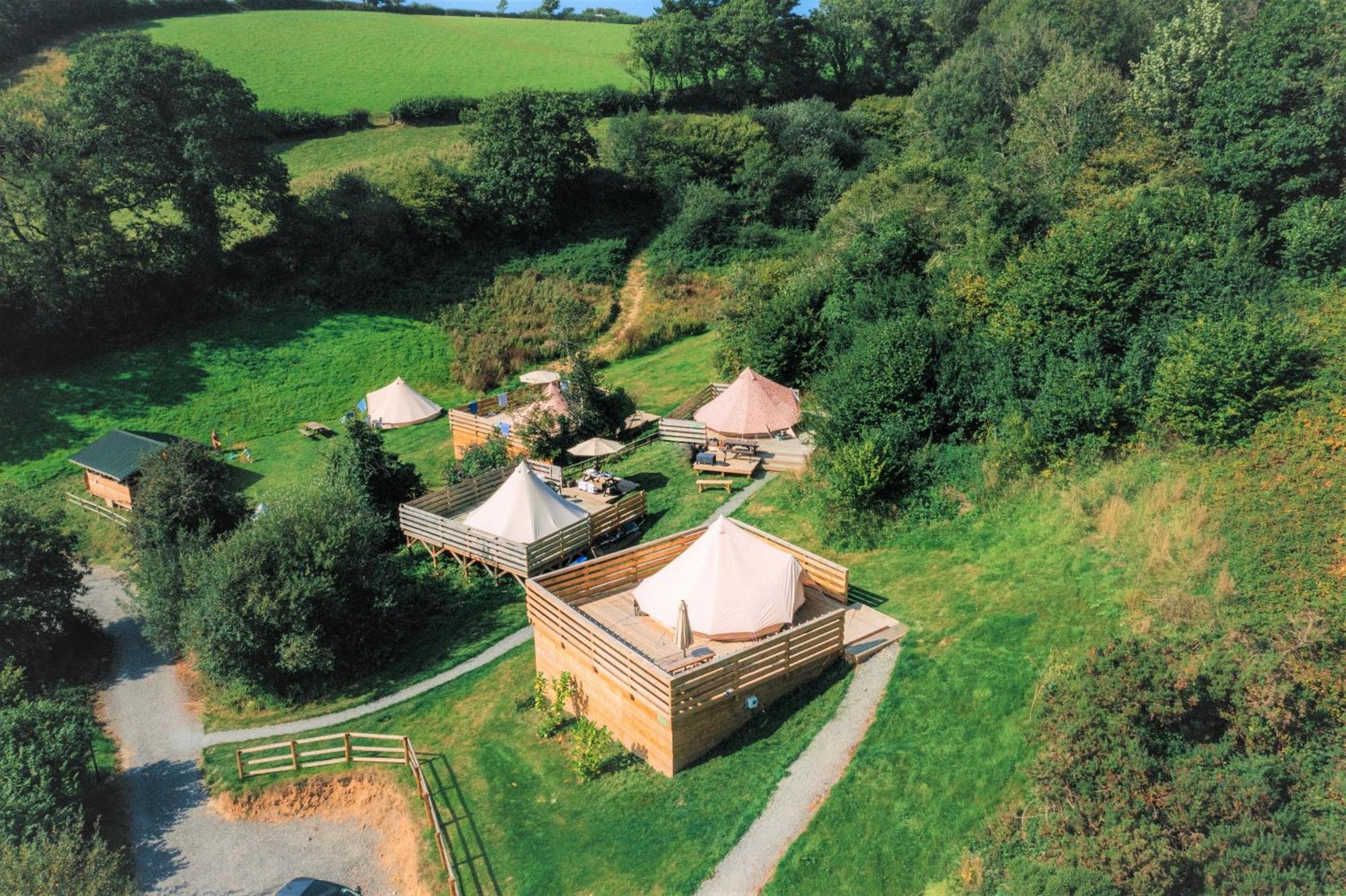 Willow Valley Glamping Bude Exteriör bild